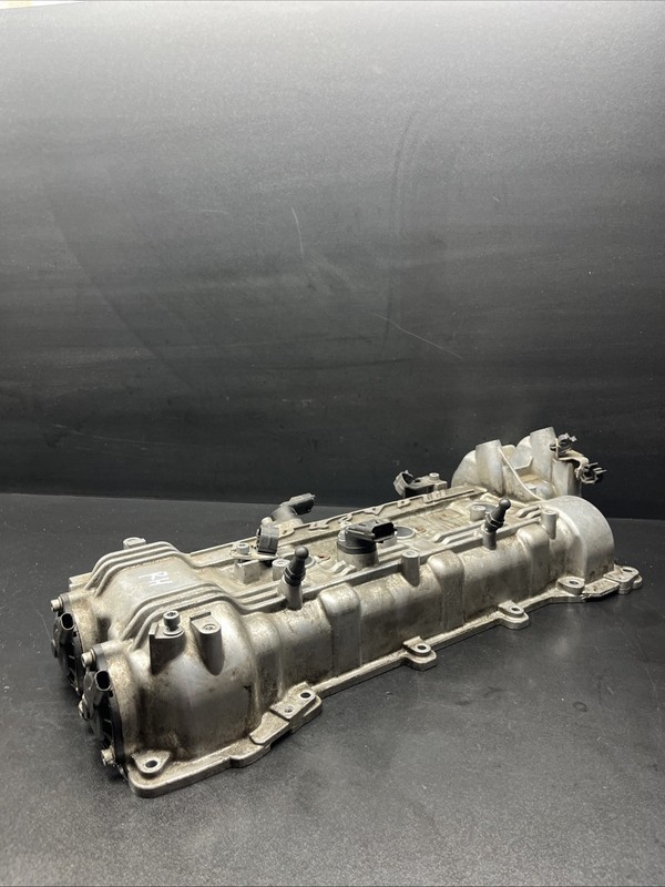 MASERATI GHIBLI 3.0L V6 ENGINE RIGHT CYLINDER HEAD VALVE COVER OEM 2014 - 2024