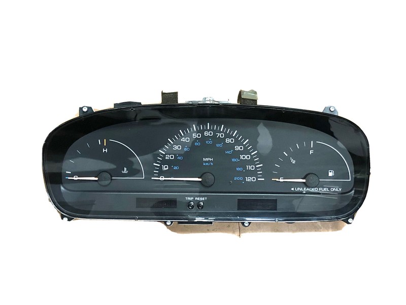 1999 1999 DodgeCaravan Voyager Speedometer Cluster P04685627AB oem