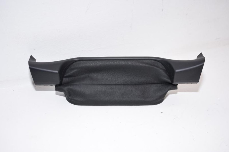 2006-2012 PORSCHE 987 CAYMAN 2.7 987 552 271 01 LEATHER STEERING COLUMN BRIDGE