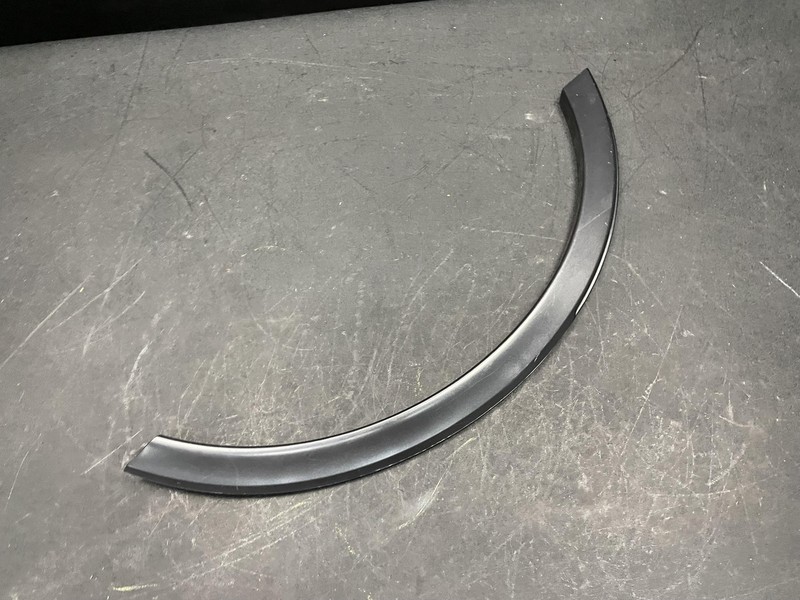Rear Left Wheel Opening Flare Molding 2018 Buick Encore 95291865 2013 - 2020 X