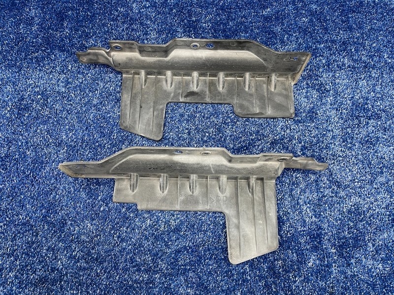 2013–16 Kia Cadenza Right & Left Pair Air Guard Assy OEM 29134-3R500 29136-3R500