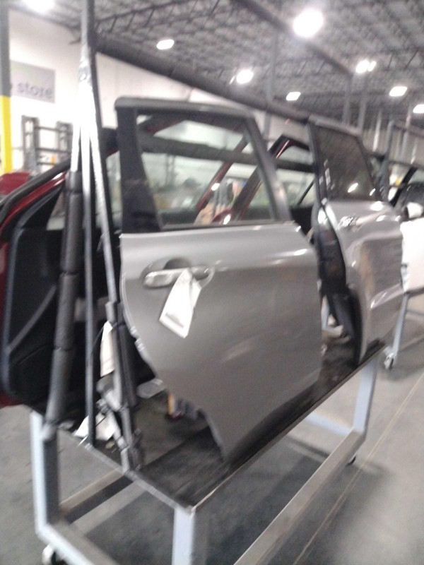 2015 Nissan Versa Rear Right Door Silver 486440 Used 162K Miles