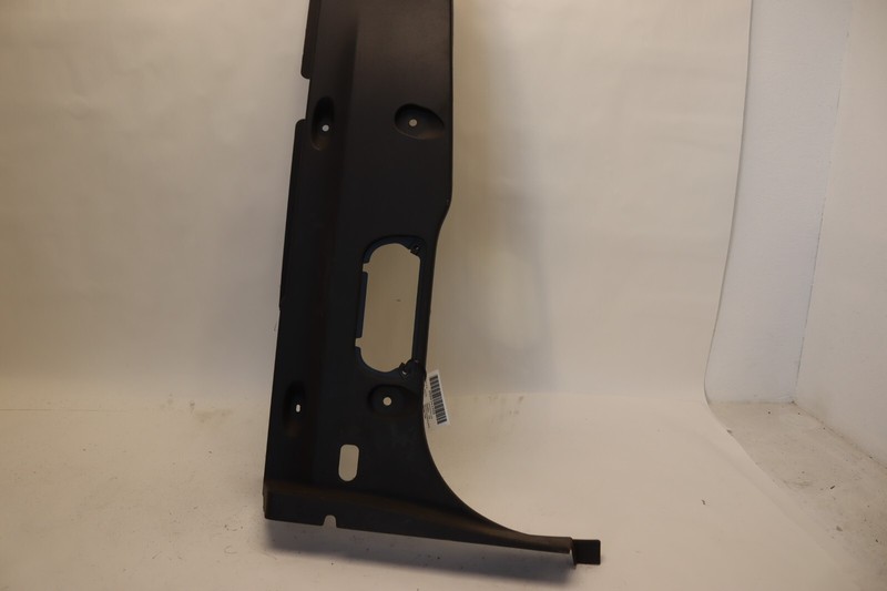 2018-2023 FREIGHTLINER CASCADIA 126 FRONT LEFT B PILLAR COVER TRIM PANEL OEM