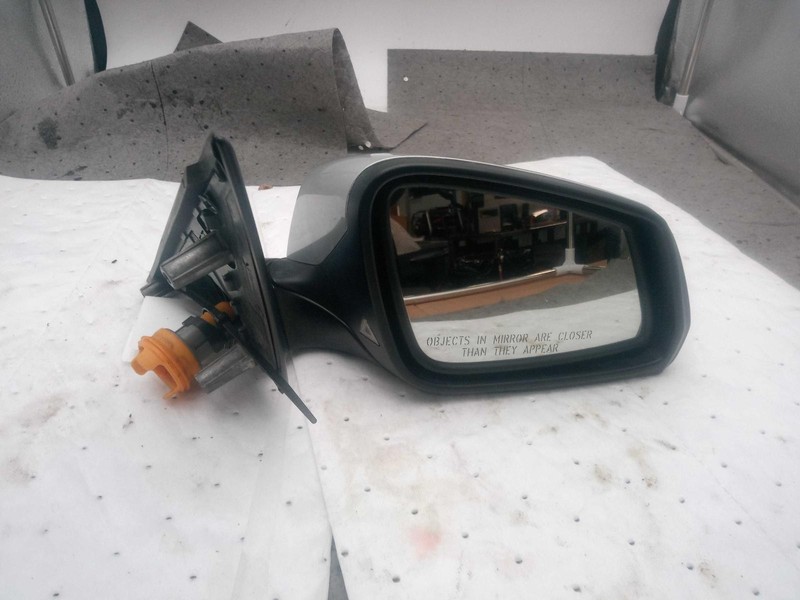 Used Right Door Mirror fits: 2015 Bmw 550I Power heated w/o automatic dimming w/