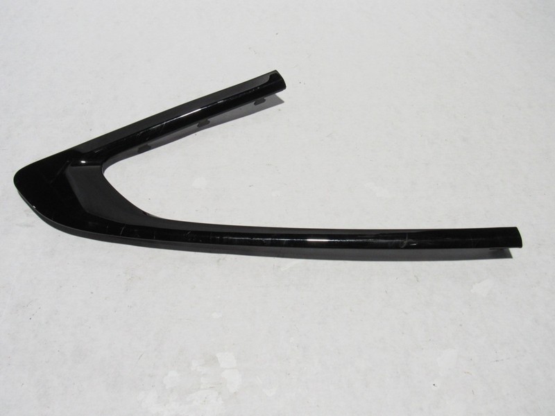 BMW M235i F44 2023 Rear Left Driver Quarter Window Glass Molding Trim 20-25 *
