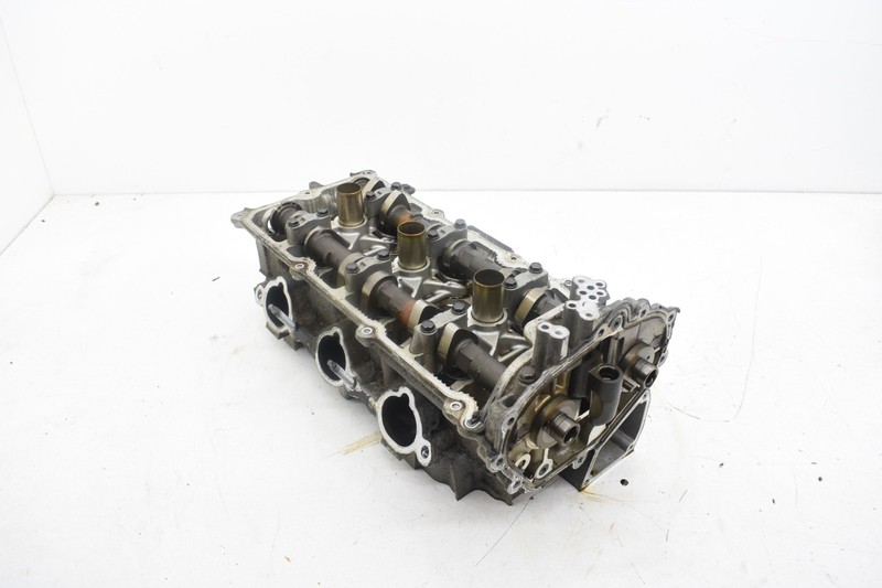 2004 Nissan 350z VQ35DE Left Driver Cylinder Head With Camshafts OEM KW82