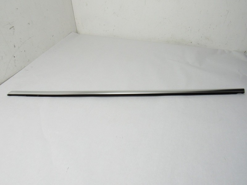 Alfa Romeo Stelvio 2019 Front Left Door Window Molding Trim Chrome 17-19 :Y