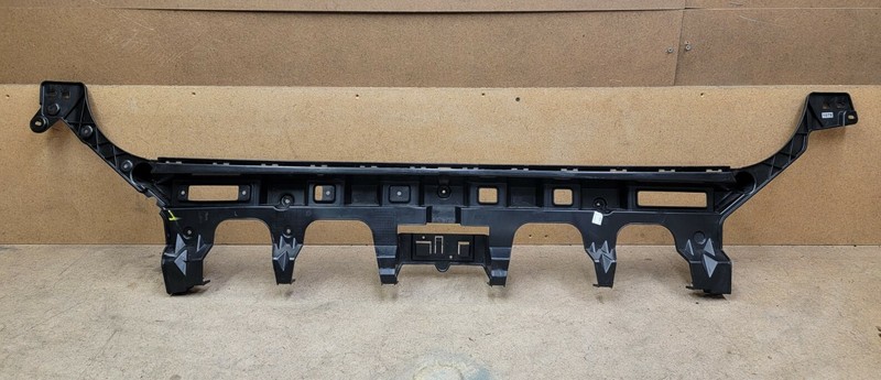 2017 - 2020 Mopar Chrysler Pacifica Rear Bumper Fascia Support 68229231AD OEM