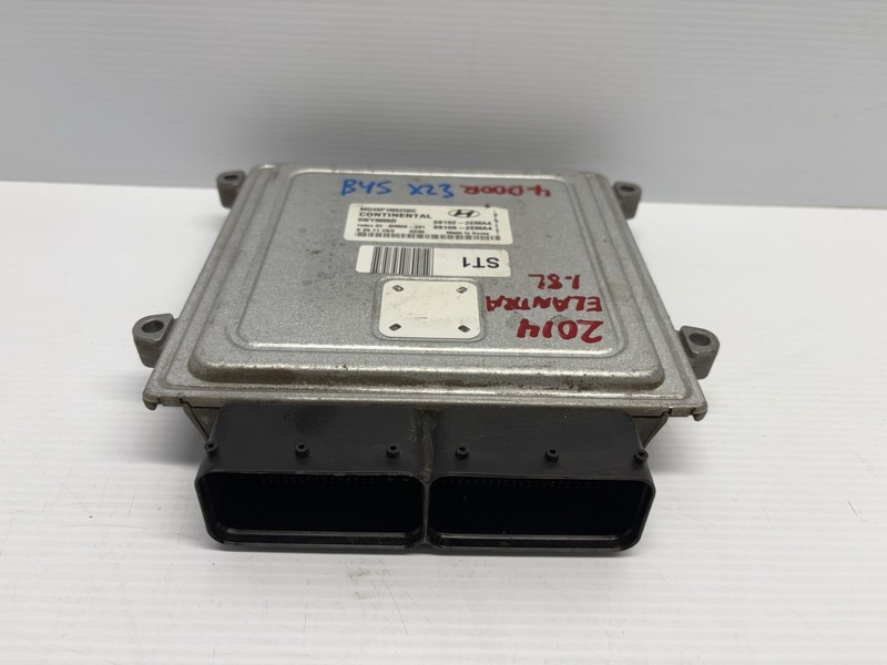 2014 2015 Hyundai Elantra 39102-2EMA4 Engine Control Module Unit Ecm L48 043