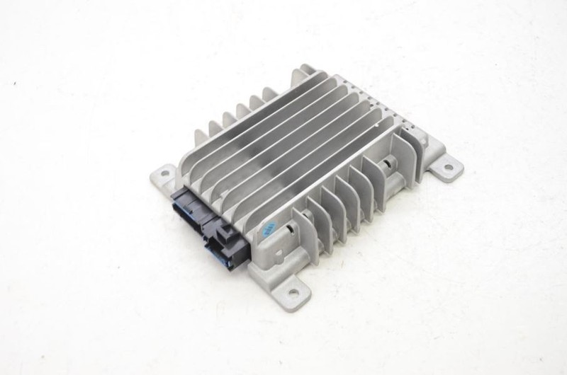 2006-2008 Mazda Mx-5 Miata NC Radio Amplifier NE6166920A