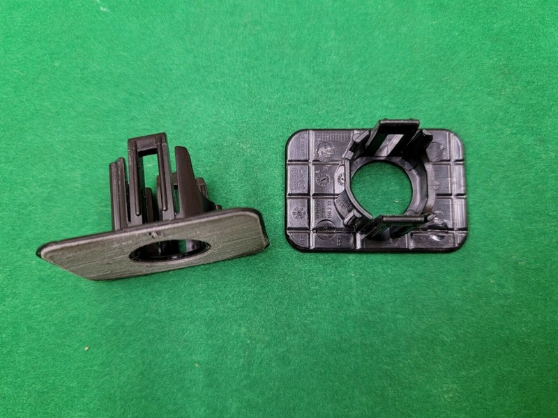 2015 - 2018 AUDI Q3 S-LINE Rear Bumper Parking Sensor Brackets Cover OEM*