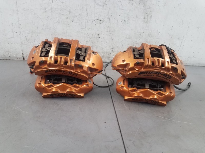 2012 Mercedes AMG E 63Wagon Ceramic Brake Caliper Set #83055 P11