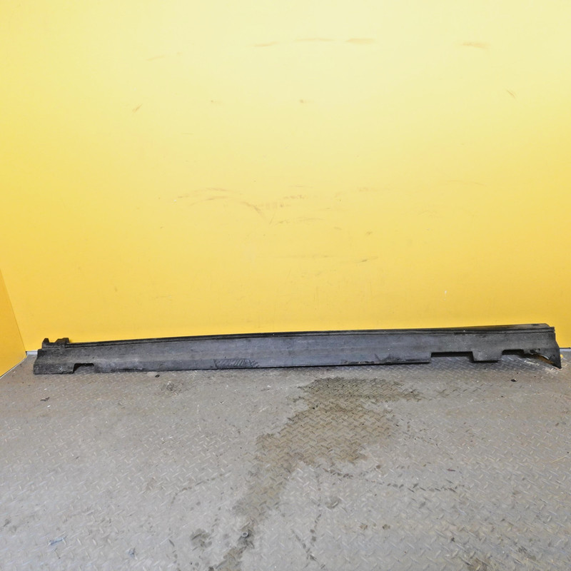 2019-2024 VOLVO XC40 LEFT DRIVER SIDE SKIRT ROCKER MOLDING PANEL OEM 31448832