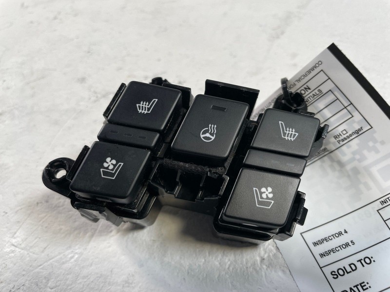 2023 - 2025 KIA SPORTAGE CENTER CONSOLE COMBINATION CONTROL SWITCH 2.5L # 109179