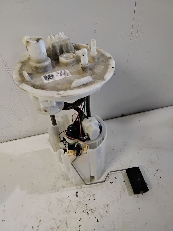 Fuel Pump Assembly Gasoline Fits 15-22 CANYON 3567854