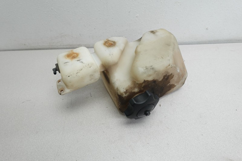 1996-1997 Ski-Doo Formula Mach Z Grand Touring OEM Motor Oil Injection Tank