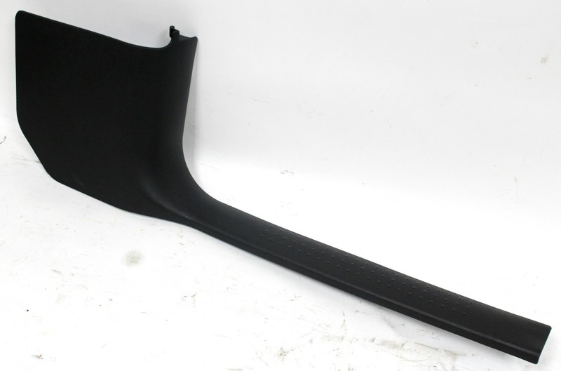2004-2007 Cadillac CTS-V RH Passenger Side Lower Kick Panel USED OEM GM 25764668