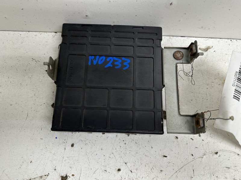 2001 Mitsubishi Diamante Engine Computer Control Module Ecu Ecm Pcu Pcm Oem
