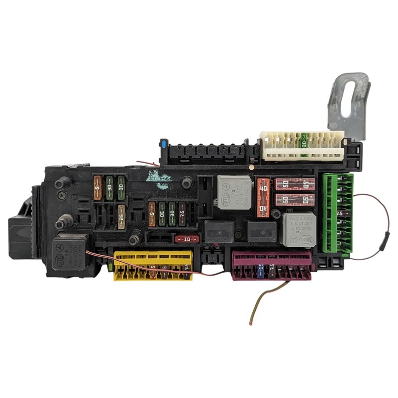 12-14 Mercedes W204 C300 C350 C63 AMG Rear SAM Fuse Box Relay Module Assembly