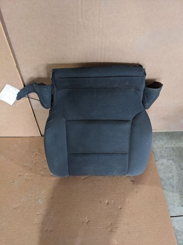 2014-2019 SILVERADO 1500 FRONT LEFT SIDE SEAT LOWER CUSHION BOTTOM OEM 1185271