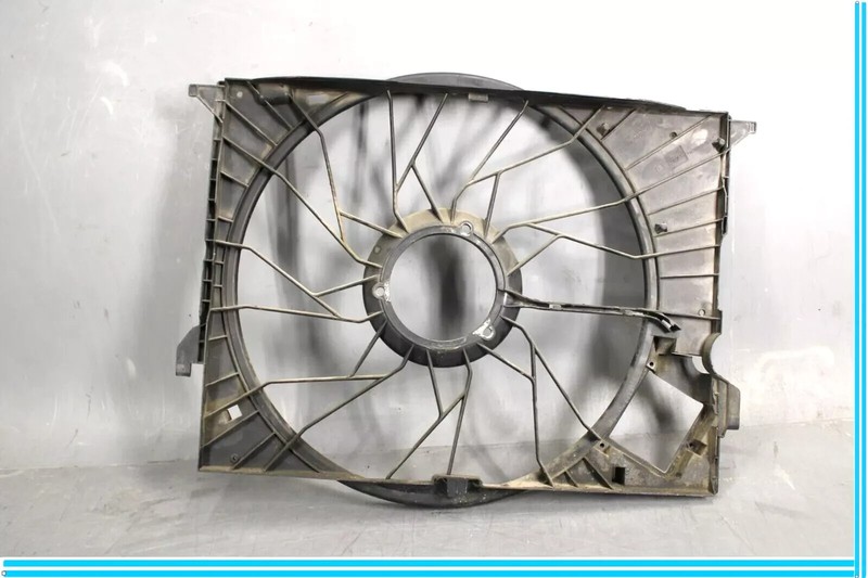 05-14 Mercedes W216 CL63 AMG S600 Engine Motor Radiator Cooling Fan Shroud OEM