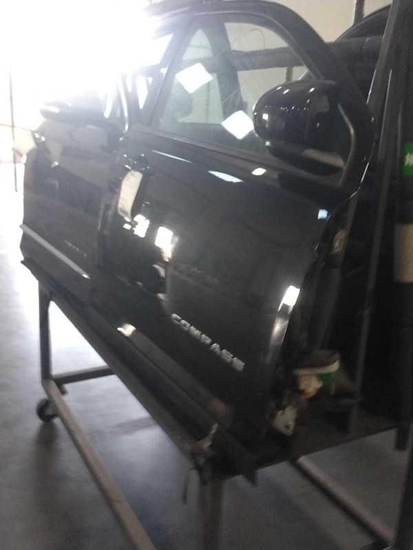 2017 Jeep Compass Right Front Door Black 418392 Used 103K Miles