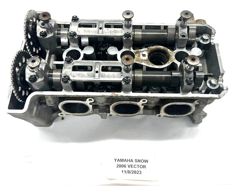 YAMAHA RS VENTURE VECTOR ENGINE HEAD ASSY 8ES-11101-02-00