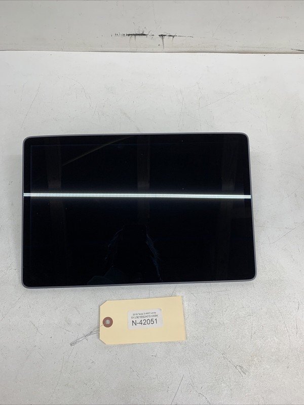 ⚡️18-23 TESLA MODEL 3 TOUCH SCREEN DISPLAY 1089543-01-G 42051 U1