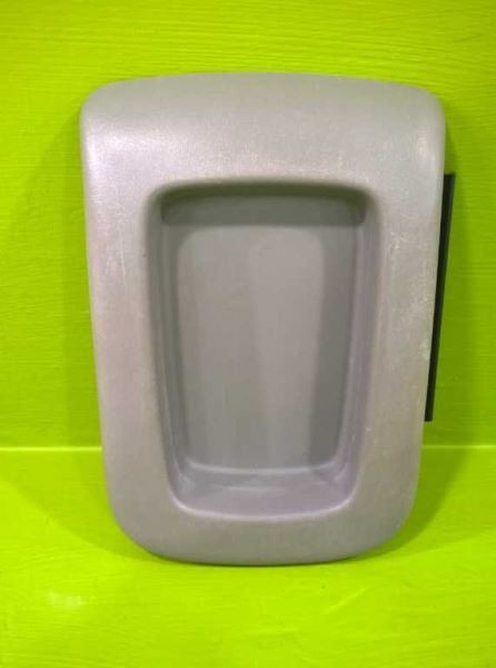 03 04 05 06 TAHOE YUKON CONSOLE LID ARMREST OEM 3716-8