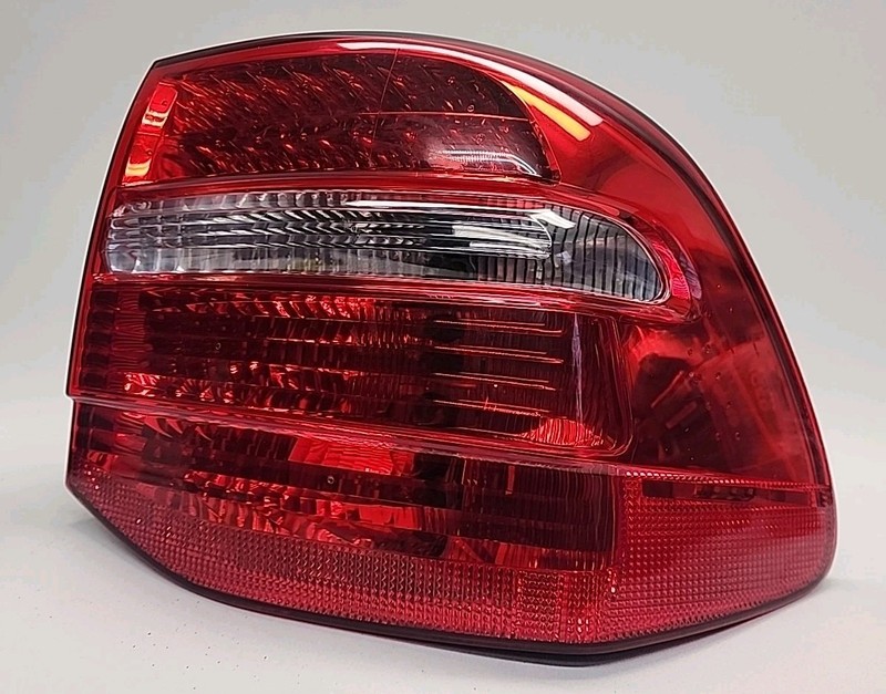 OEM 2008-2010 Porsche Cayenne Rear Right Passenger Side Taillight LED RH RR