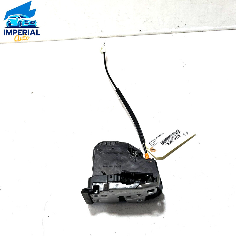 2018 - 2023 GMC TERRAIN FRONT RIGHT PASSENGER SIDE DOOR LOCK LATCH ACTUATOR OEM