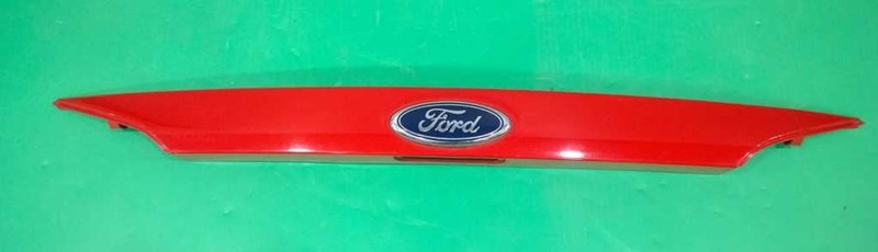 12 13 14 FORD FOCUS TRUNK PANEL LID FINISH PANEL MOLDING OEM 3112-68