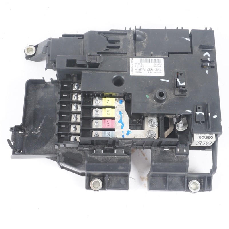 2011-2018 PORSCHE CAYENNE 958 MAIN POWER BATTERYFUSE BOX !!!!NO JUNCTION FUSE!!!