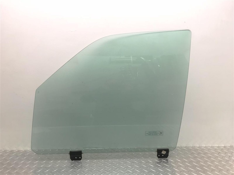 01 02 03 F150 EXPEDITION BLACKWOOD DRIVER FRONT DOOR GLASS OEM 277-05590L