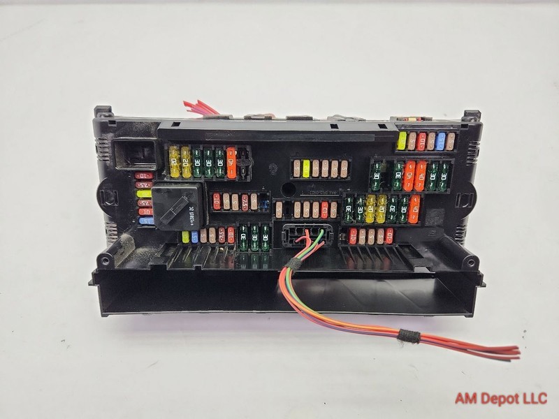 2013 BMW 528i 535i 550i F10 F07 Front Cabin Fuse Box 61149252815