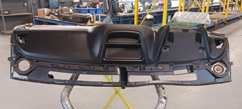 2019 CHEVROLET COLORADO dashboard Dash Panel black OEM 19 20 21 22