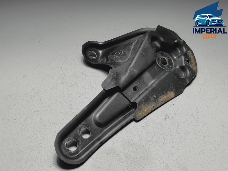 2015-20 Toyota Sienna FWD Front Subframe Crossmember Driver Side Rearward Brace