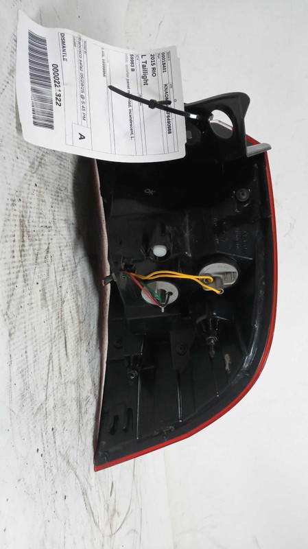 2015 KIA RIO Left Tail Light Assembly Silver 436146 37K miles OEM Quality
