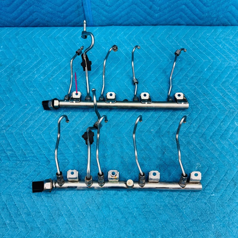 2012–2014 BMW 650i 4.4L V8 N63 Fuel Rail Lines with Pressure Sensor OEM 75373190