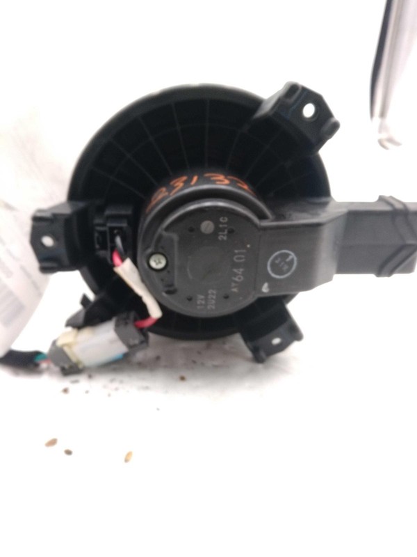 2017 Hyundai Sonata HVAC Blower Motor OEM 97113C2000 86K Miles Silver