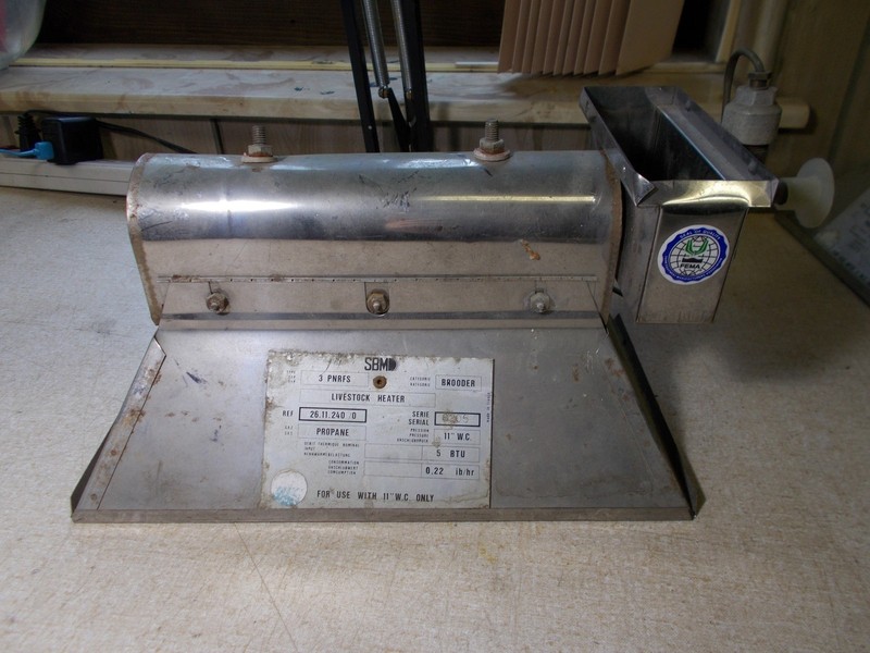 SBM Livestock Heater Type 3PNRFS *FREE SHIPPING*