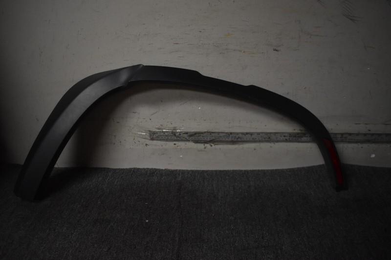 2020-2023 LAND ROVER DEFENDER LEFT SIDE REAR FENDER FLARE FACTORY OEM