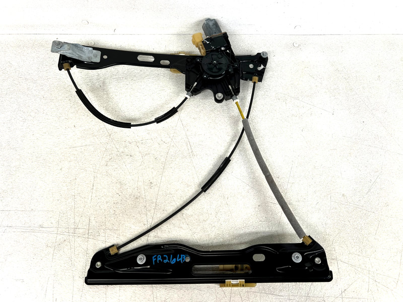⭐2013-2020 LINCOLN MKZ FRONT RIGHT DOOR WINDOW REGULATOR & MOTOR OEM LOT2643