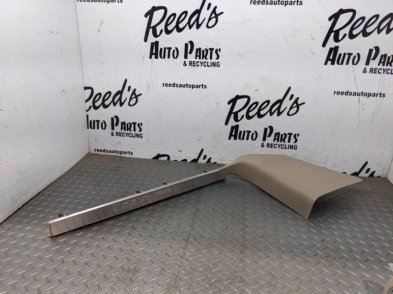 2010-2013 DODGE RAM 3500 FRONT RIGHT DOOR SILL PLATE PANEL TRIM BLACK OEM1163915