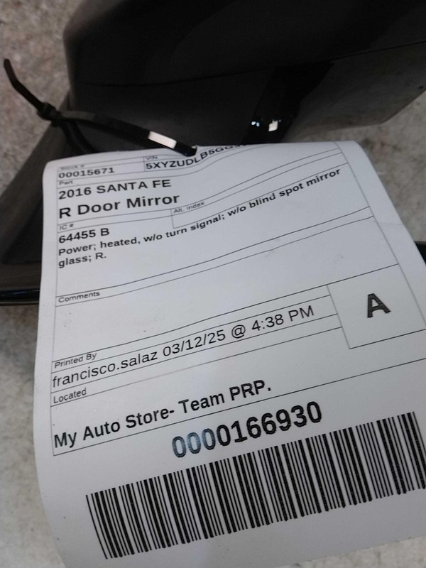 2016 Hyundai Santa Fe Right Door Mirror Assembly Grey Used 450750 SCUFFS