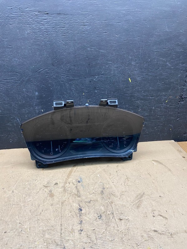2011 Ford Explorer Speedometer Cluster Gauge n9532 PS