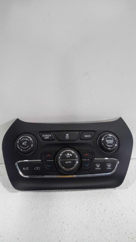 2016 Jeep Cherokee A/C Selector Switch OEM 68293525AC Used 81K Miles White