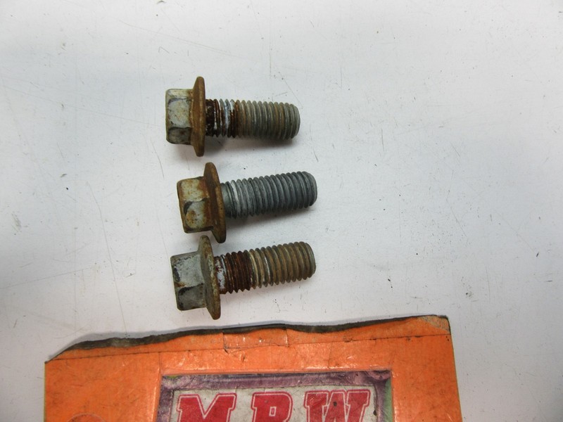 SET OF 3 BOLTS REAR BACK TRANSMISSION MOUNT BRACKET TO MOTOR MOUNT ENGINE 3.0L