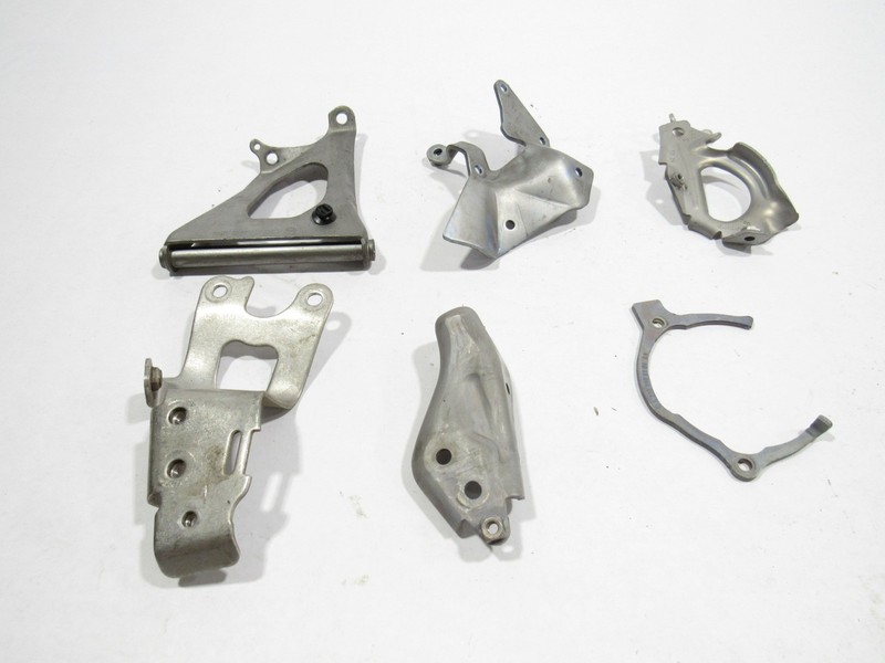 19-23 Mercedes CLS450 C257 2021 Engine Turbocharger Mount Bracket Set 6 PCS ;:A