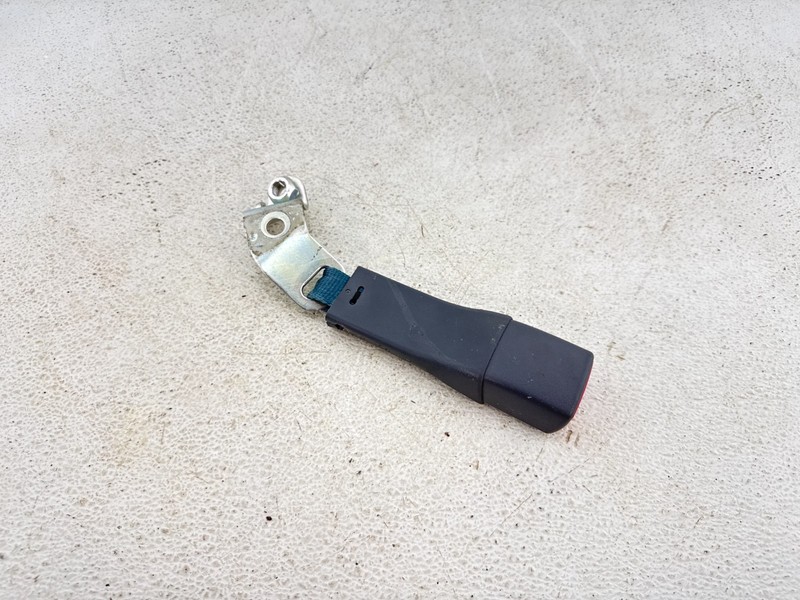2012-2015 Toyota Prius Right Rear Seat Belt Buckle OEM